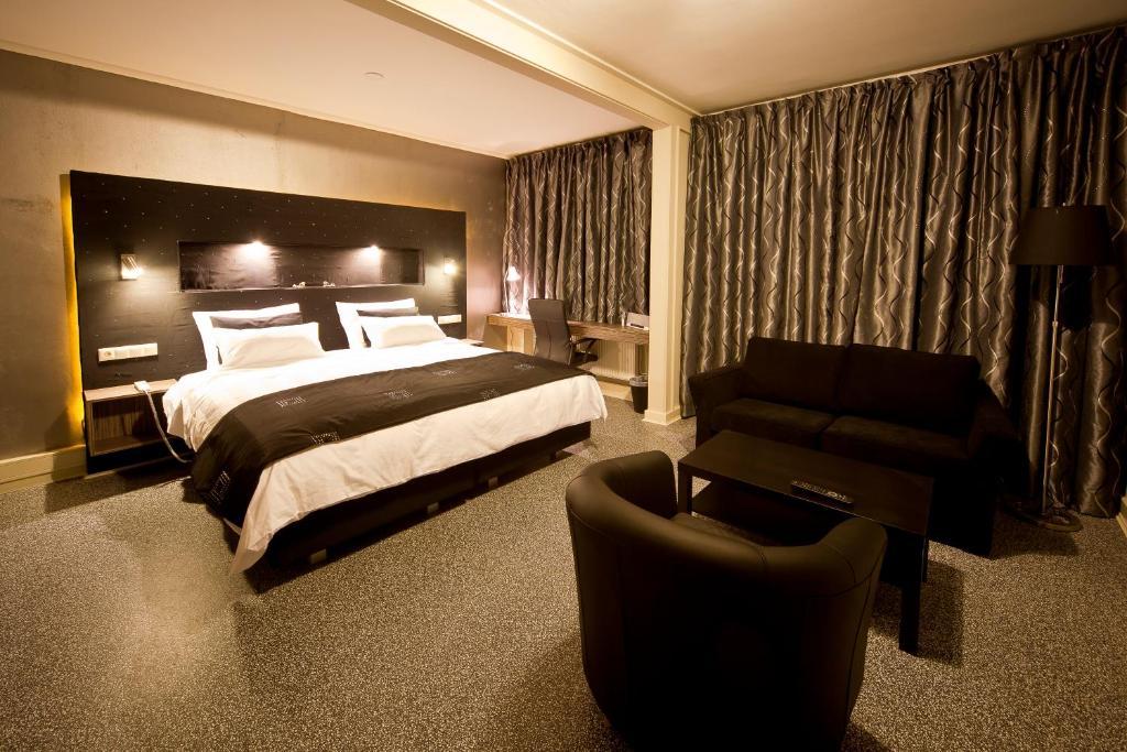 Raadhuis Dinther Suites Heeswijk-Dinther Quarto foto